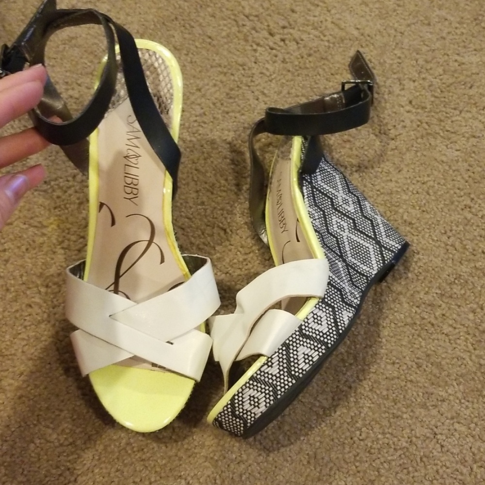 Sam & Libby platform heels
